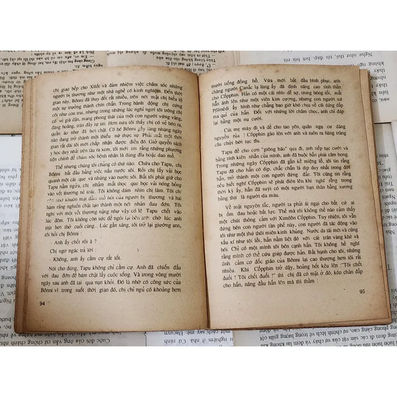 CUỘC HÀNH HƯƠNG ĐẦY NƯỚC MẮT
-
Nhà văn Mỹ Giam Phorman
 716292