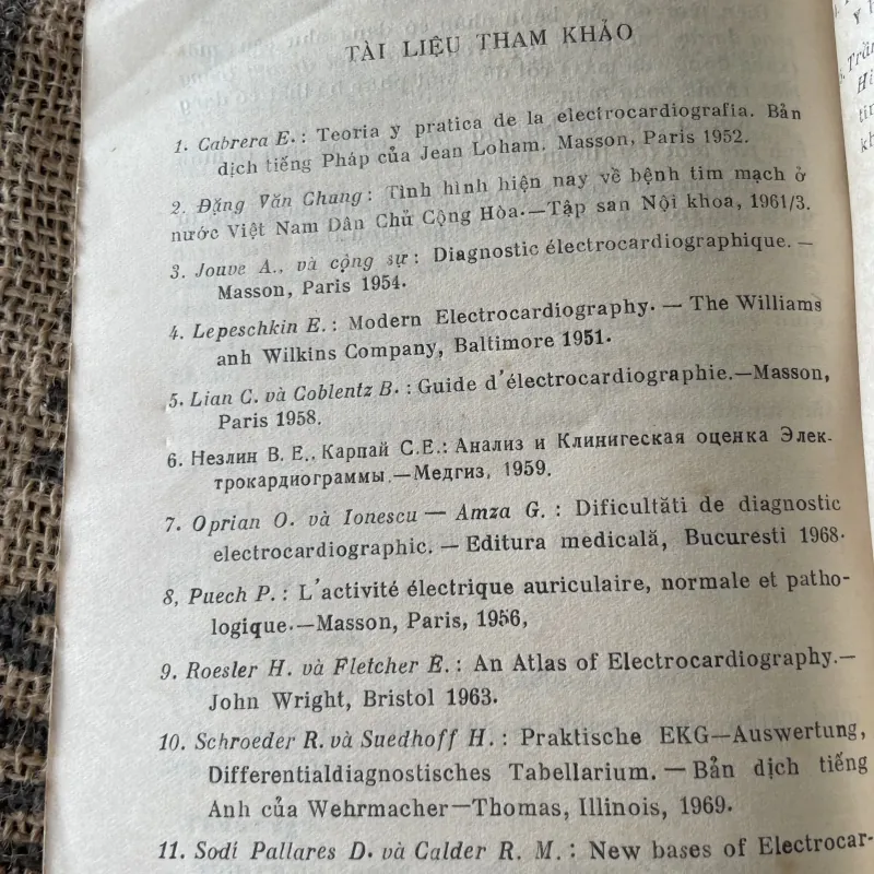 Hướng dẫn đọc điện tim- 1974- Bắc Si TRĂN ĐỒ TRINH Khoa tim mạch bệnh viện Bạch Mai 1019317