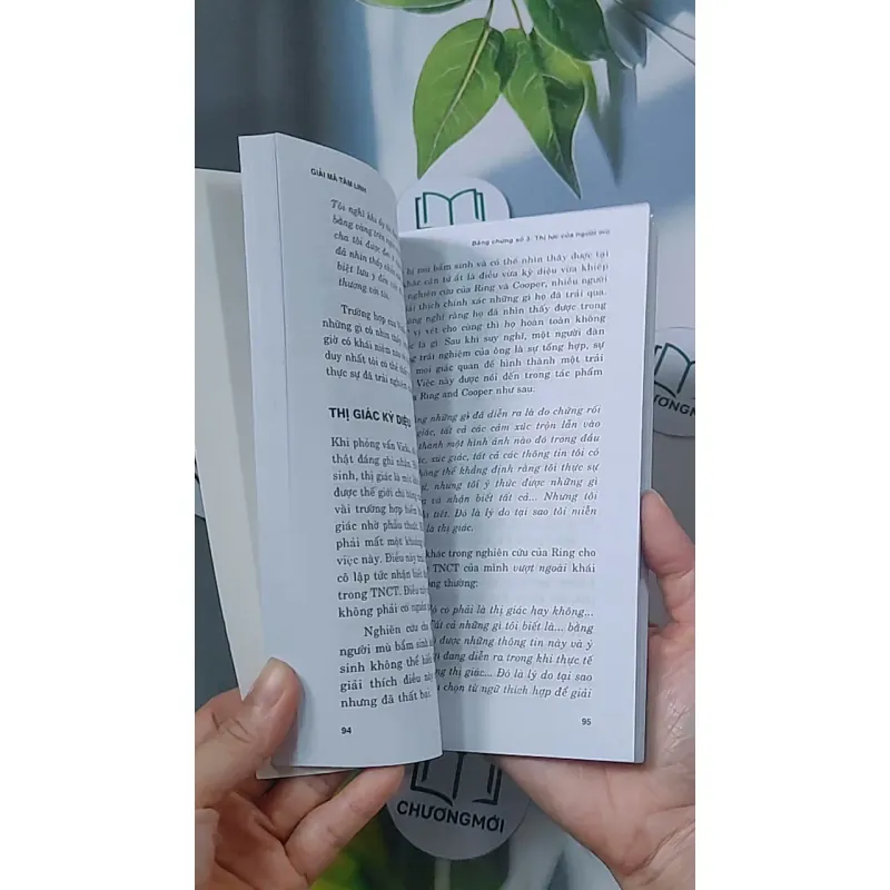 Giải mã tâm linh - Jeffrey Long 688519