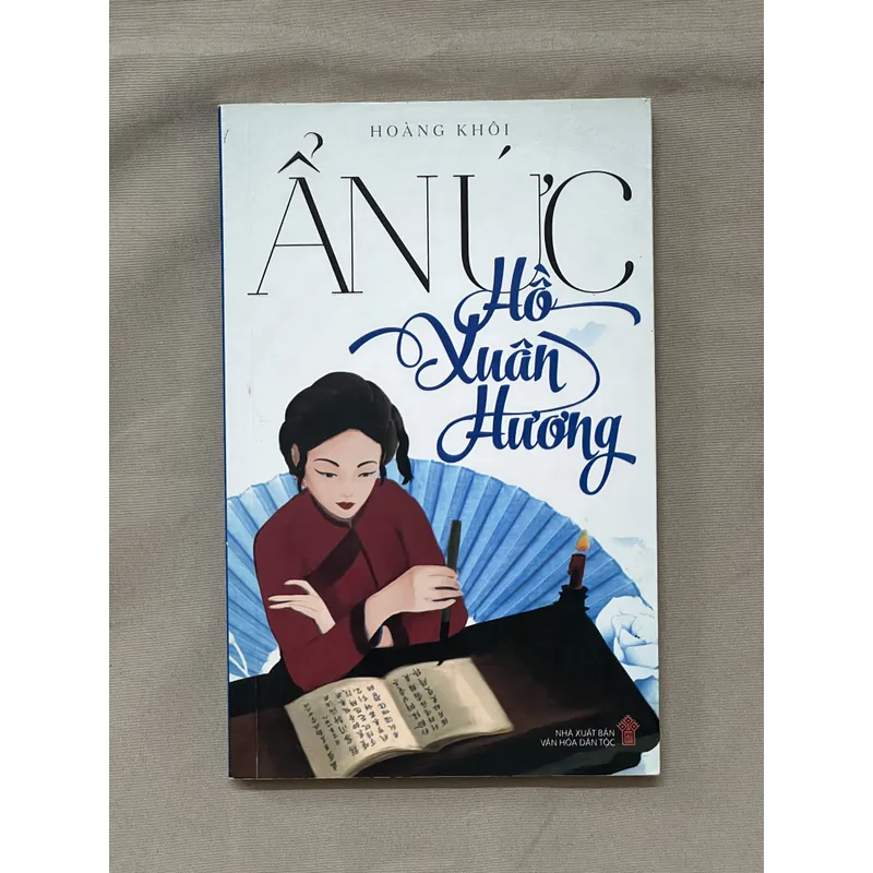 ẨN ỨC HỒ XUÂN HƯƠNG (Sách đẹp) - Hoàng Khôi 575515