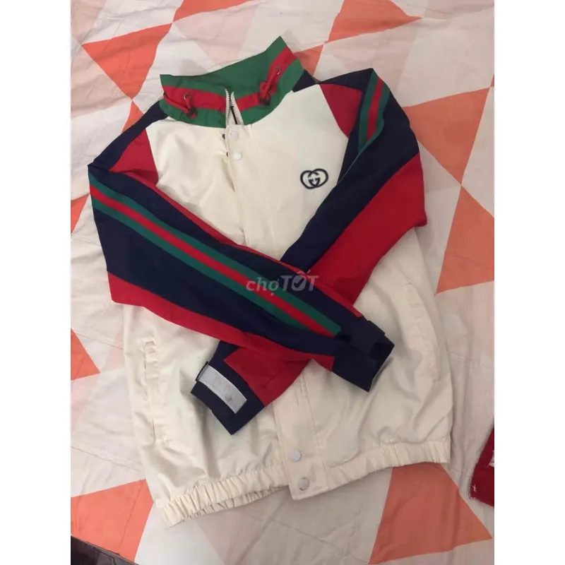 áo gió gucci 762395