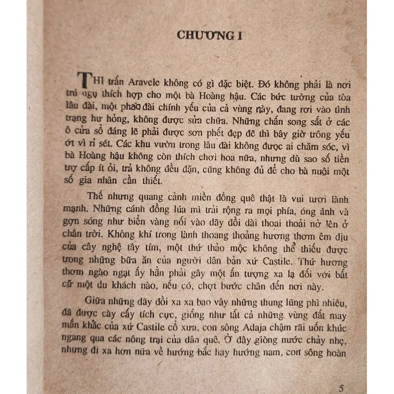 Tiểu thuyết lịch sử Tây Ban Nha: TÌNH SỬ NỮ HOÀNG ISABELLA 713104