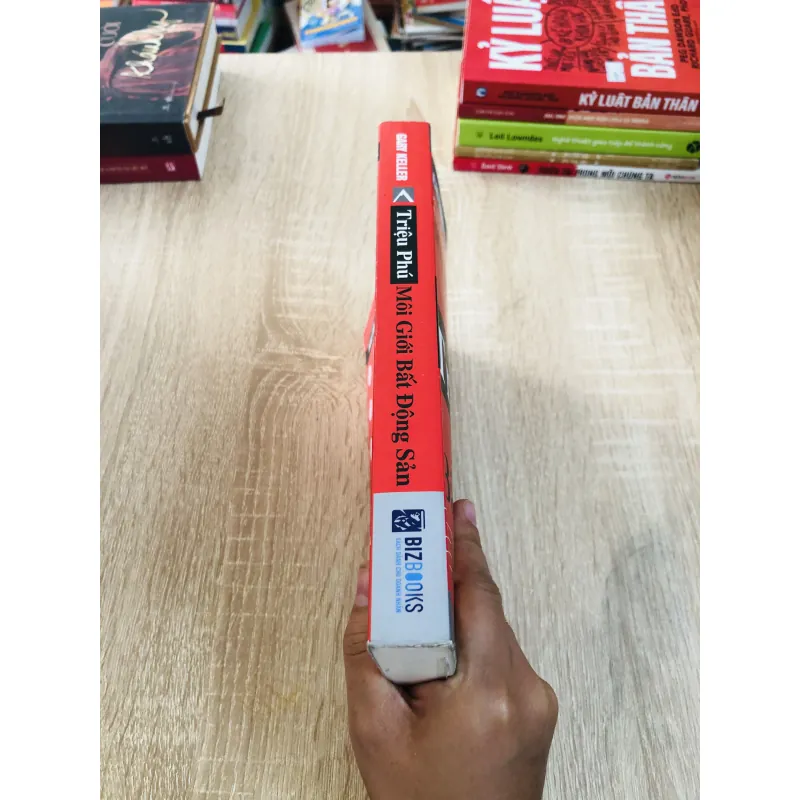 Triệu Phú Môi Giới Bất Động Sản Tác giả: Gary Keller (cùng Dave Jenks & Jay Papasan)  929255