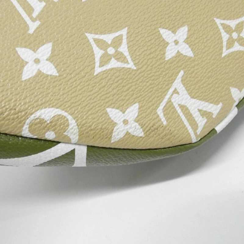 Túi đeo chéo Louis Vuitton Monogram Giant Bum Bag M44611 - Hàng hiệu Chính hãng 767676