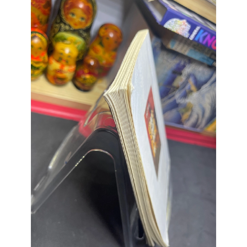 Chiếc nhẫn dòng họ 2007 mới 70% ố bẩn nhẹ Đức Hùng HPB0906 SÁCH VĂN HỌC 451292
