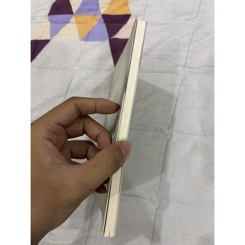 Hồ - Kawabata Yasunari. 701098