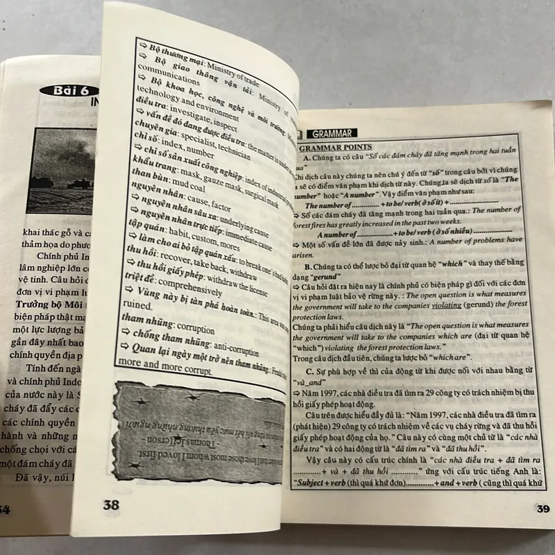 Luyện dịch báo chí Việt - Anh (Tập 1)  557868
