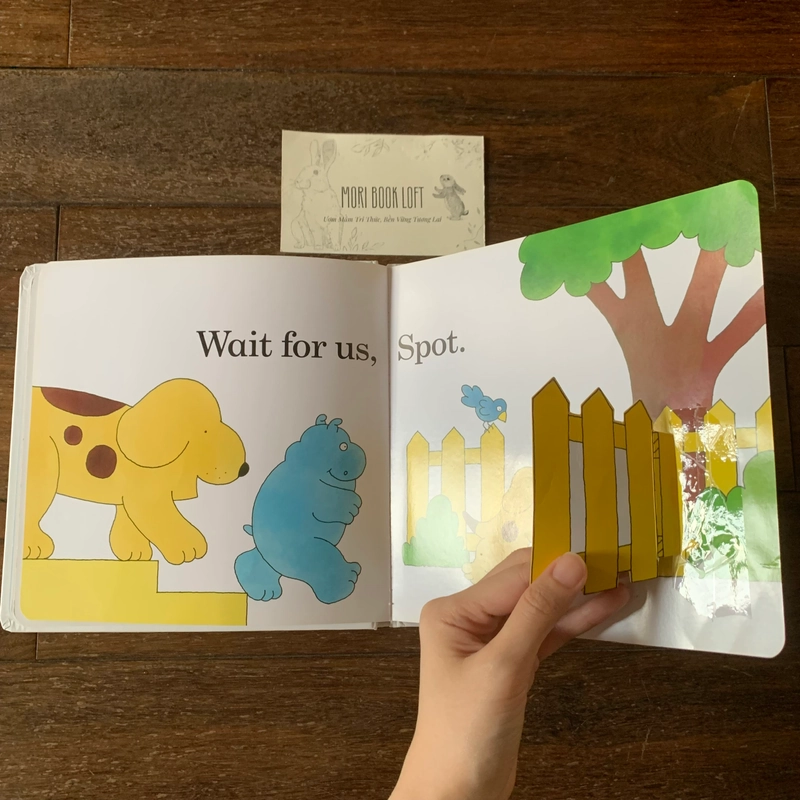 Sách ngoại văn Spot Goes to the Park – Lift-the-Flap Book, Used, Bìa cứng 502623
