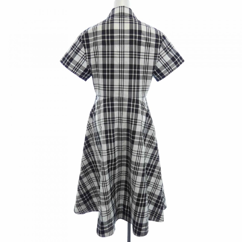 【Khuyến mãi】Đầm CHRISTIAN DIOR 650598