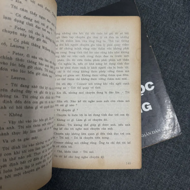 Bạch tuột Phù Tang - Michael Crichton 763227