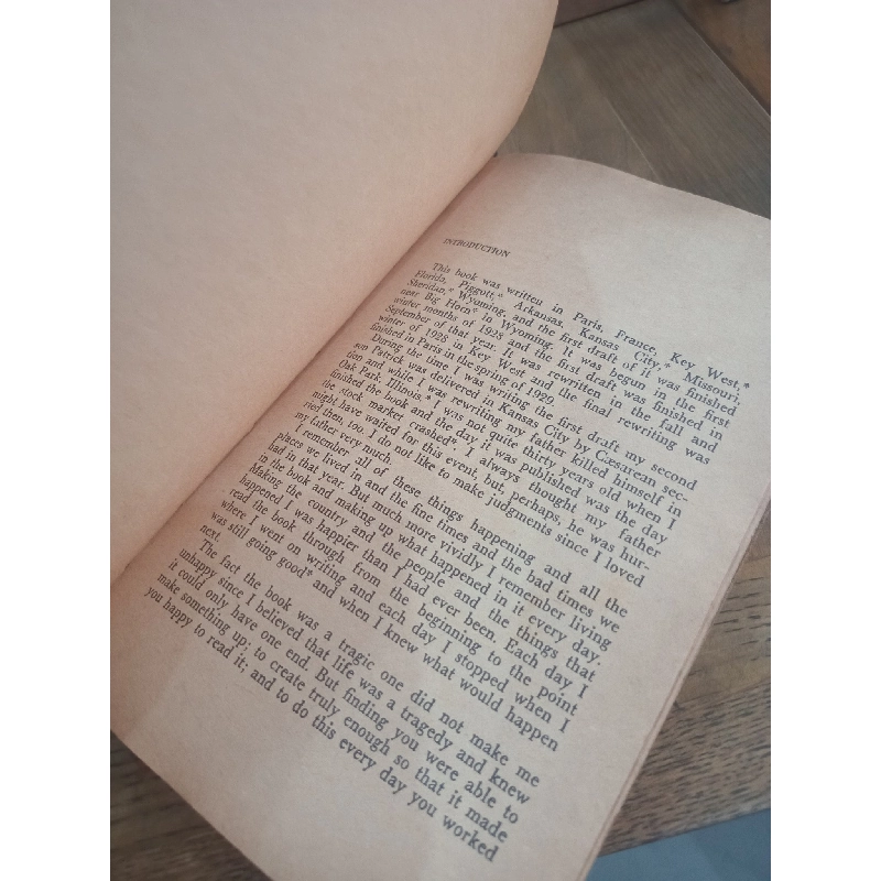 A Fare-well to arms - Ernest Hemingway 961478