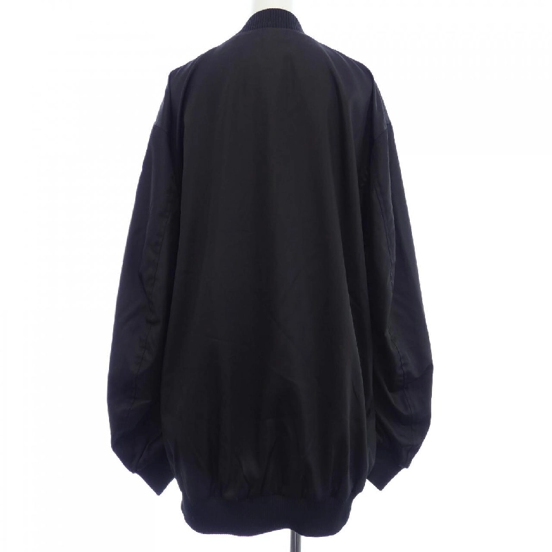 【Khuyến mãi】Áo khoác Moncler MONCLER 637438