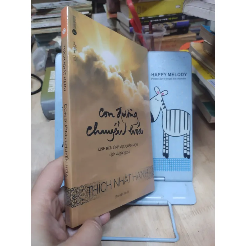 Sách: Con đường chuyển hoá - TG: Thích Nhất Hạnh (Sách nguyên seal) 799287