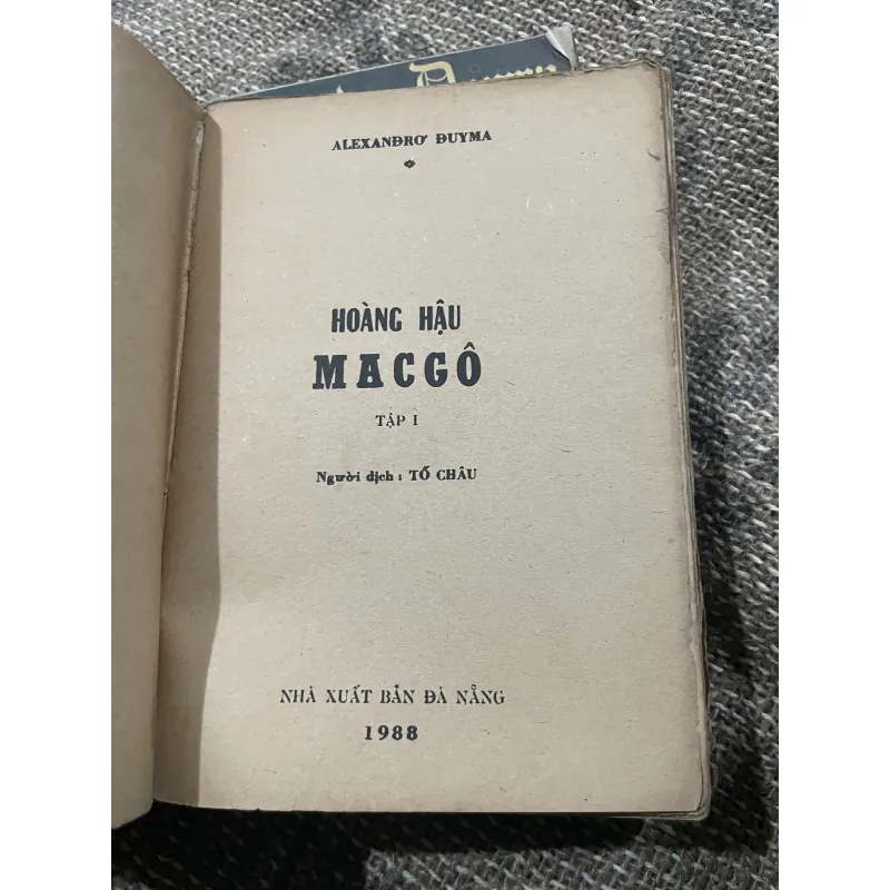 Hoàng hậu Macgo- Alexander Dumas  1029140