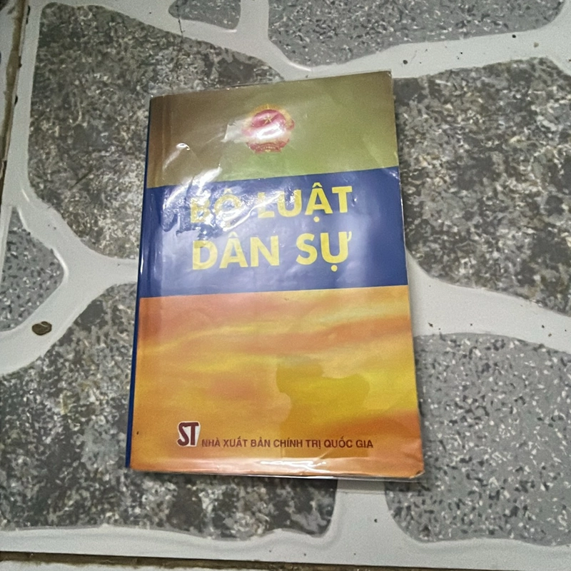 Bộ luật dân sự năm 2005 299929