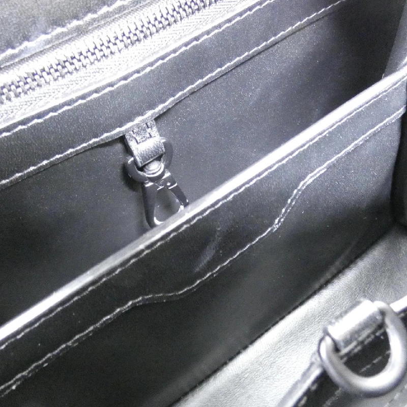 Túi Louis Vuitton Capucines BB M55855 618382