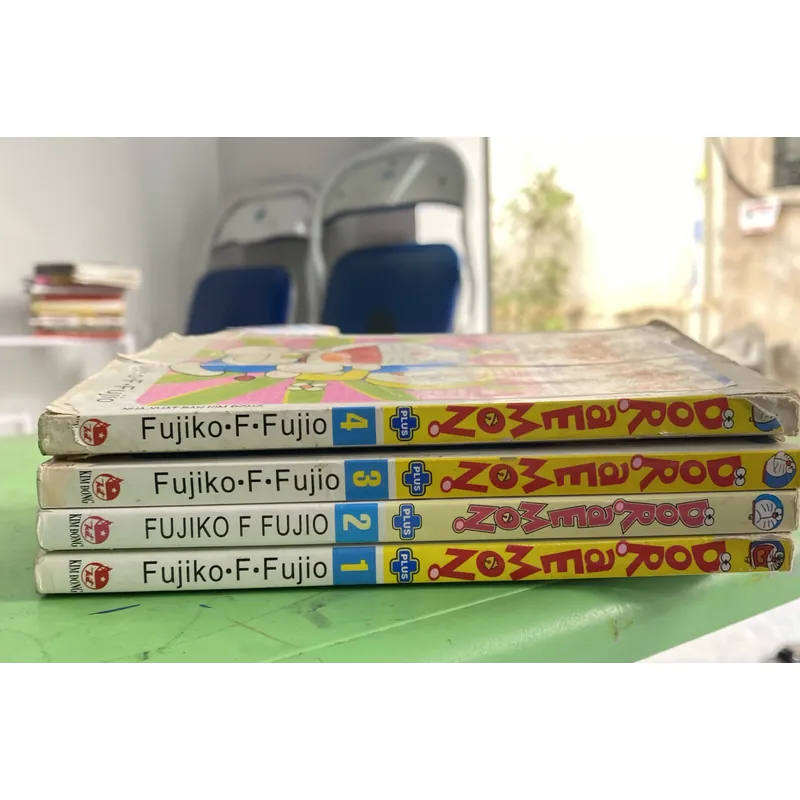Combo 4 quyển Doraemon plus 703189