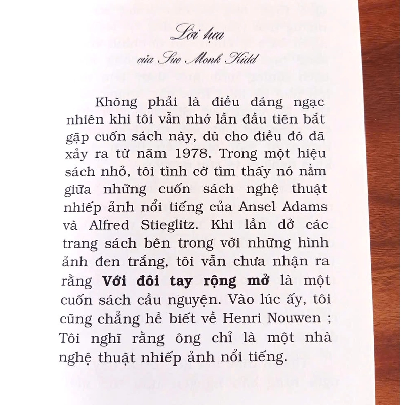 Với Đôi Tay Rộng Mở 332327