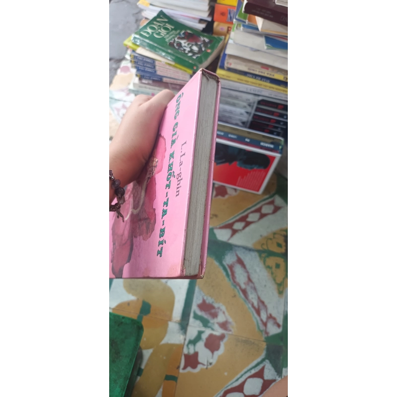 Ông Già Khốt- Ta- Bít- L.La- Ghin 546635