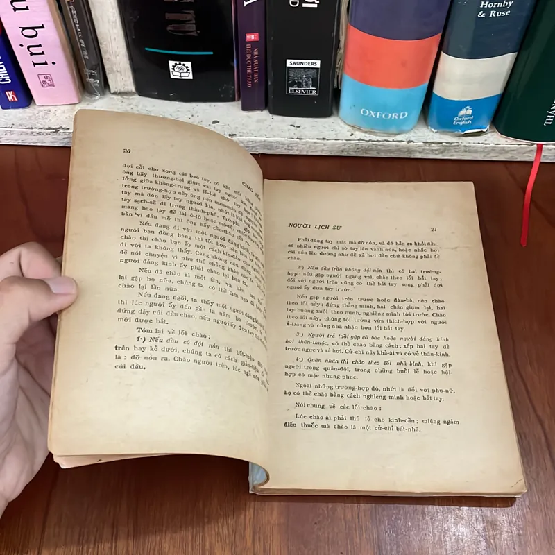 II Sách Xưa: Người Lịch Sự (Sách Học Làm Người) - Phạm Cao Tùng 562333