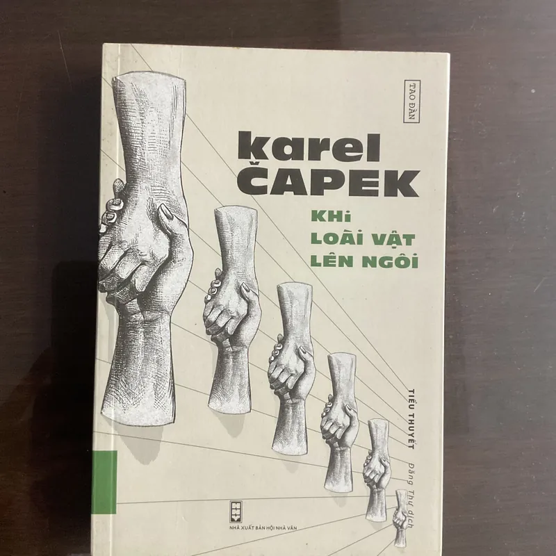 [KHOA HỌC VIỄN TƯỞNG] Khi loài vật lên ngôi - Karel Capek 716458