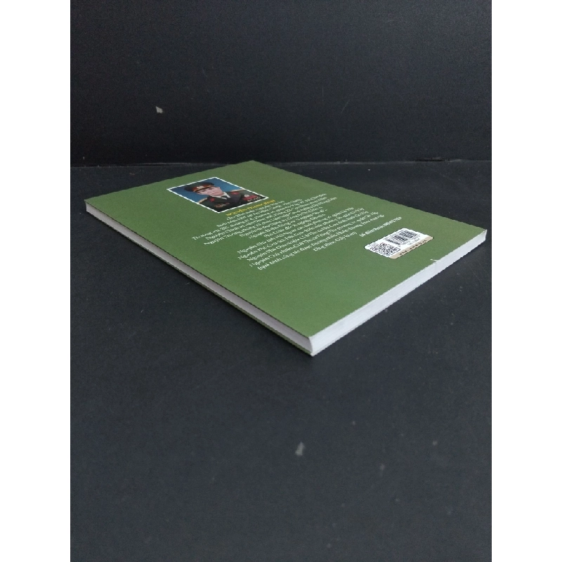 Thơ lưu bút cuộc đời Nguyễn Thanh Bình mới 90% bẩn nhẹ 2023 HCM.ASB0911 448160