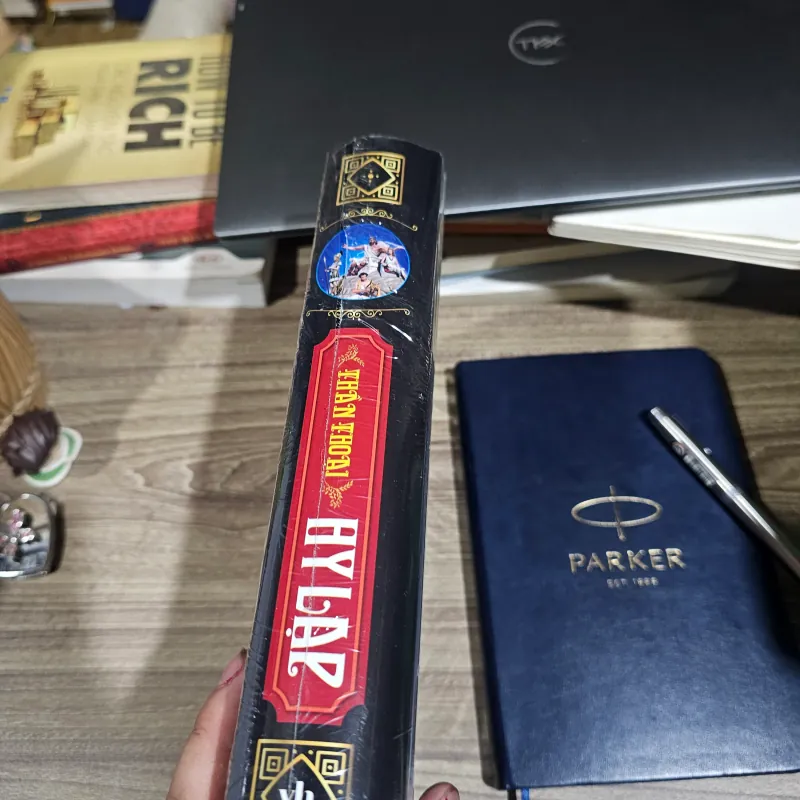 Thần thoại Hy Lạp (bìa cứng, mới 100%)
168k (bìa 240k) 996776