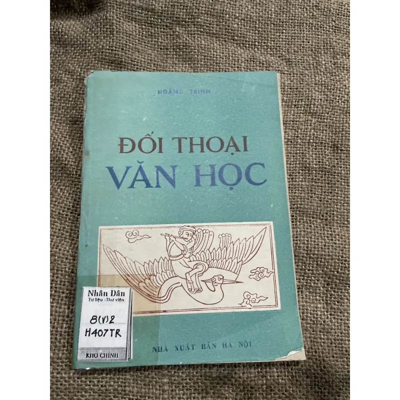 Đối thoại văn học - Hoàng Trinh  977155