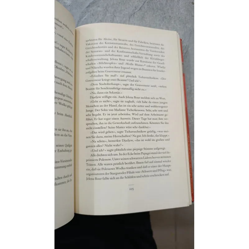 MƯỜI HAI CHIẾC GHẾ - PETROW 791949