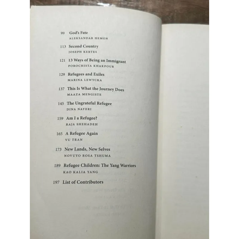 The Displaced - Viet Thanh Nguyen 729035