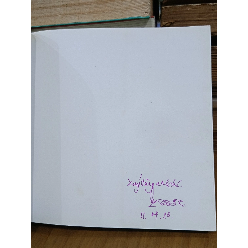 366 Đài hoa Việt - Trần Thiên Linh Thoại 1000785