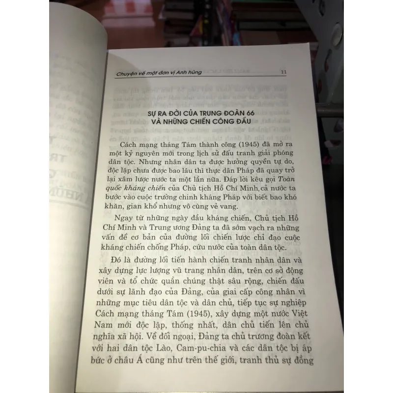 Chuyện về một đơn vị anh hùng  1011363