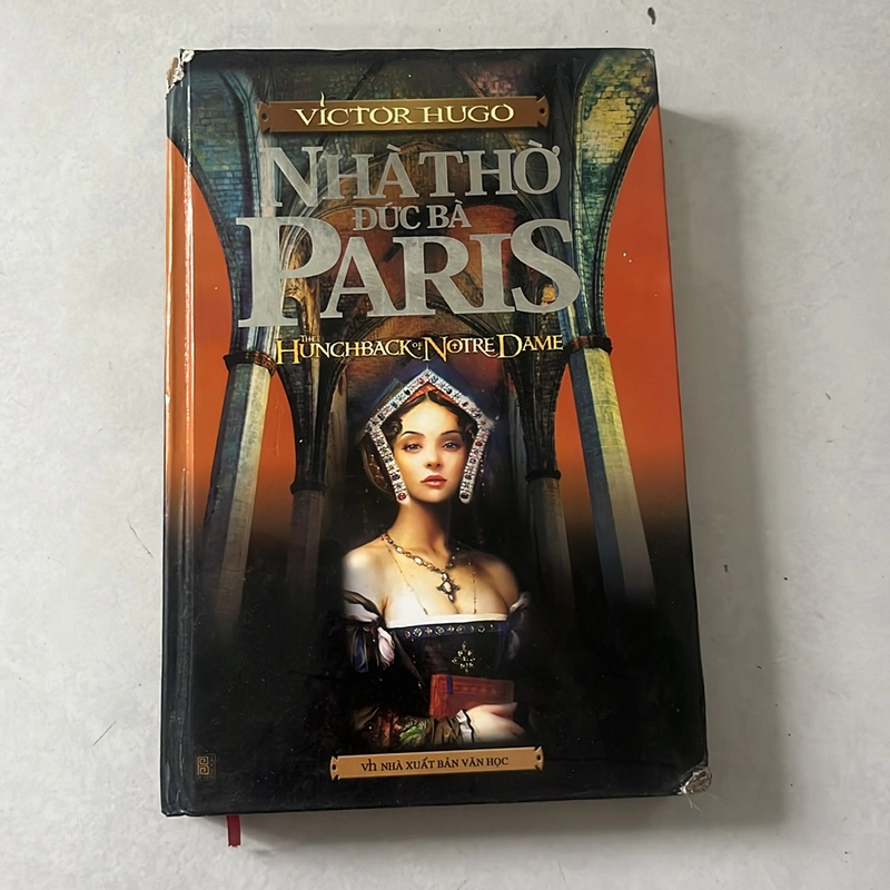Nhà thờ đức bà Paris - Victor Hugo 517454
