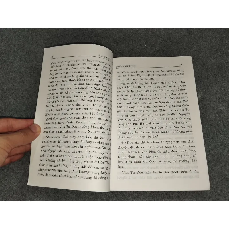 NGƯỜI HAY ĐÙA - NGÔ VĂN PHÚ 588800
