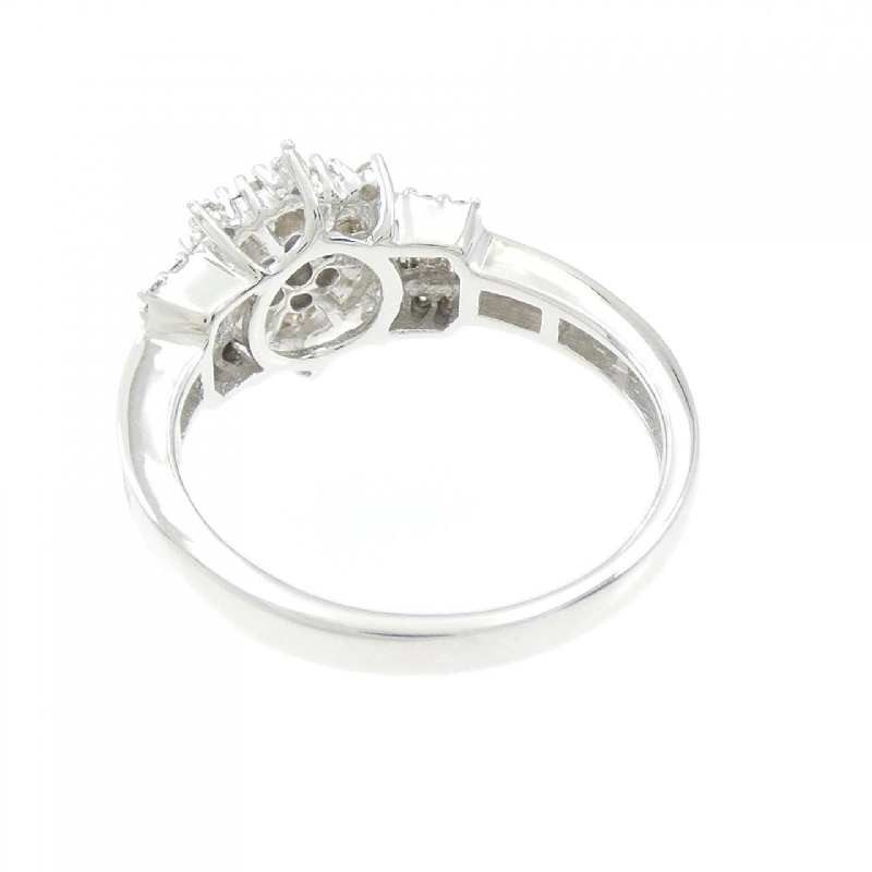 Nhẫn kim cương K18WG 0.62CT 671520