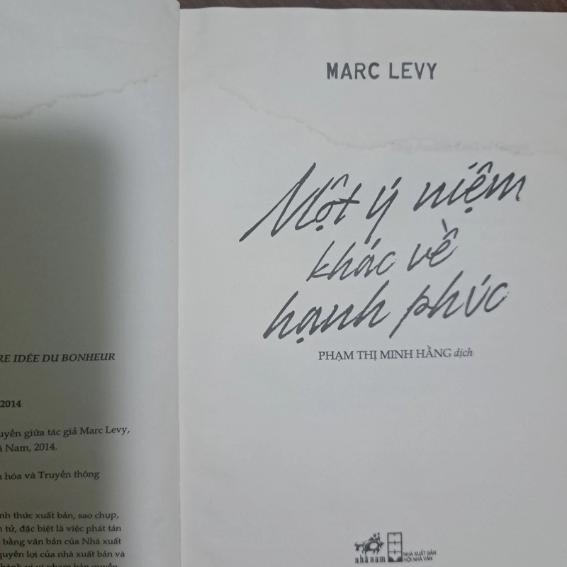 Một ý niệm khác về hạnh phúc - Marc Levy 496813