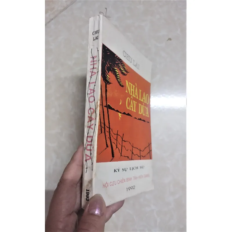 Sách: Nhà Lao cây dừa - TG: Chu Lai 728150
