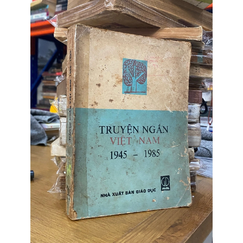 Truyện ngắn Việt Nam 1945-1985 523754
