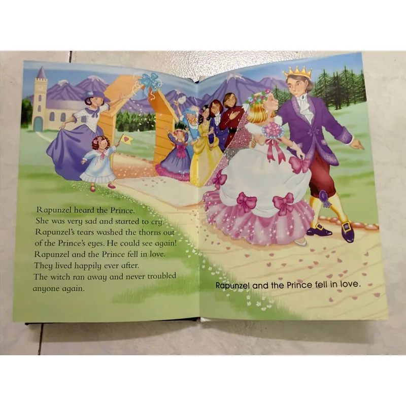 Set 2 quyển truyện tiếng Anh Rapunzel và Snow white 1061635