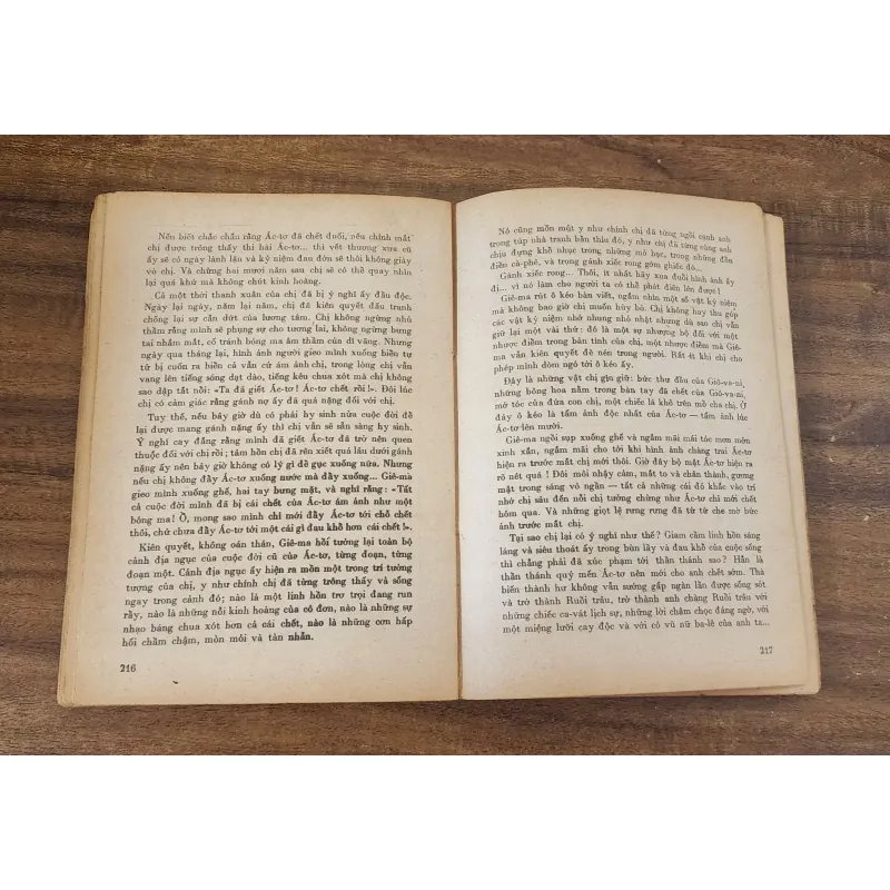 Tác phẩm VH kinh điển: RUỒI TRÂU (1971) 751147