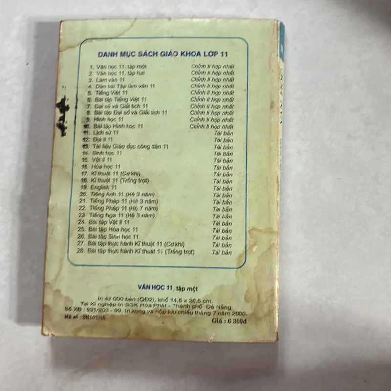 Văn học 11 (Tập 1) 990389