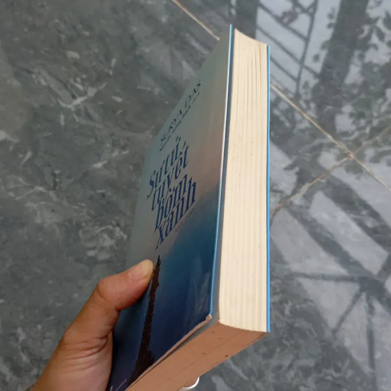 Sư tử tuyết bờm xanh 786657