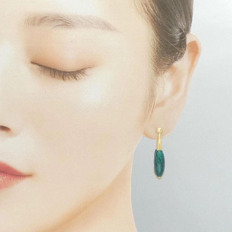 ウノアエレ 樹脂 イヤリング - Hàng hiệu Authentic 848637