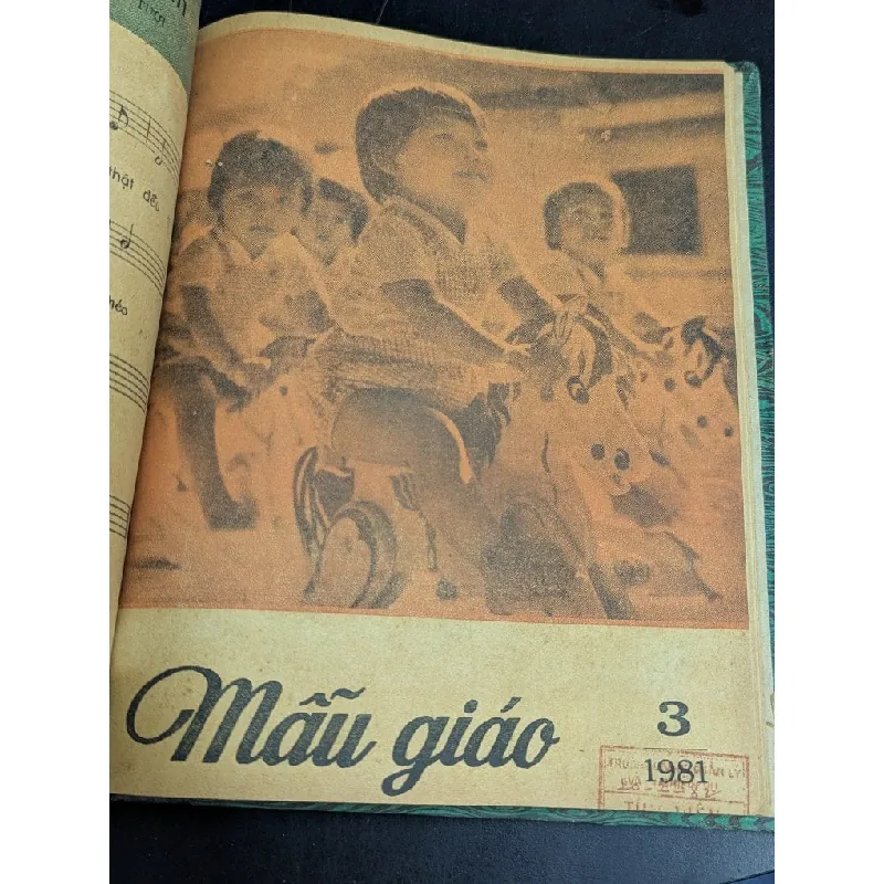 Tập san giáo dục mẫu giáo các năm 1977,1979,1980,1981,1982 ( tổng cộng 34 số có 1 số đôi ) 590928