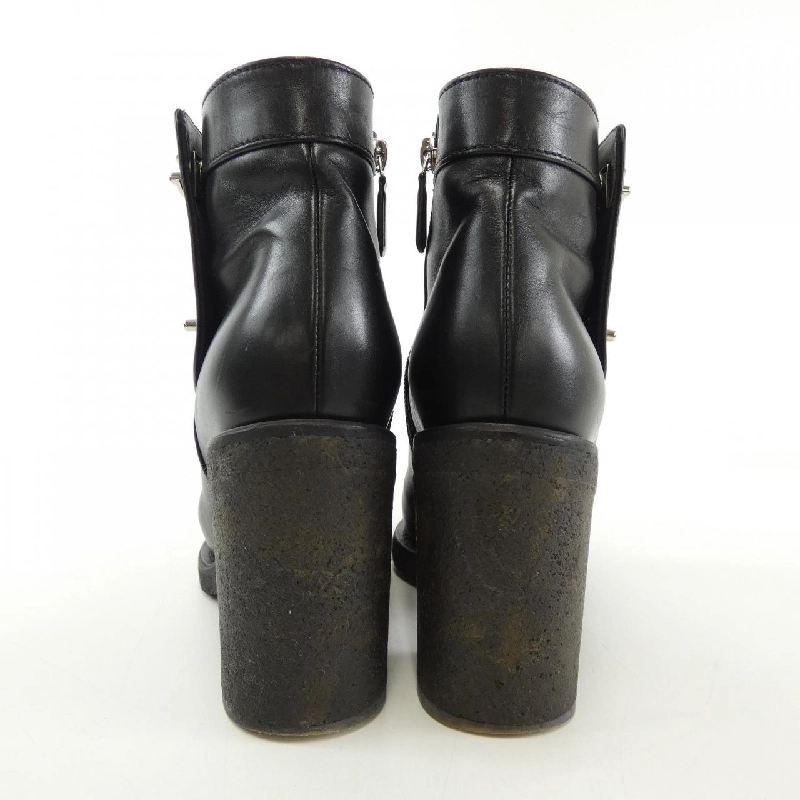 【Khuyến mãi】Giày bốt CHANEL 664104