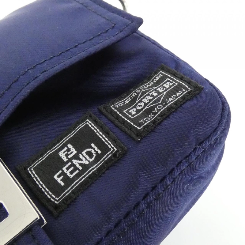 Fendi Baguette Phone Case 7AS138 ALW6 - Hàng hiệu Authentic 808252