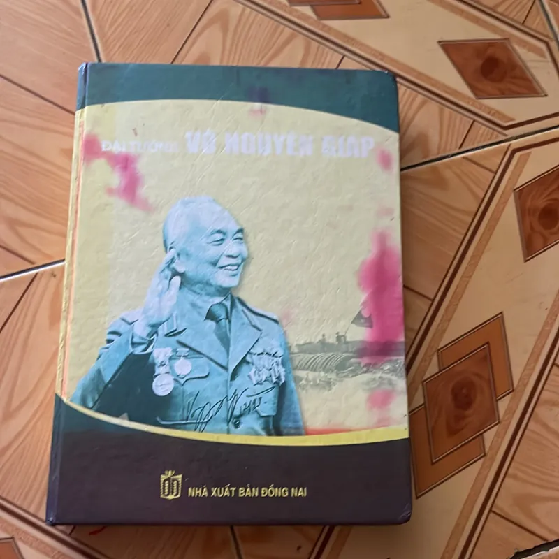 COMBO VÕ NGUYÊN GIÁP ĐẠI TƯỚNG CHÂN DUNG MỘT HUYỀN THOẠI 735921