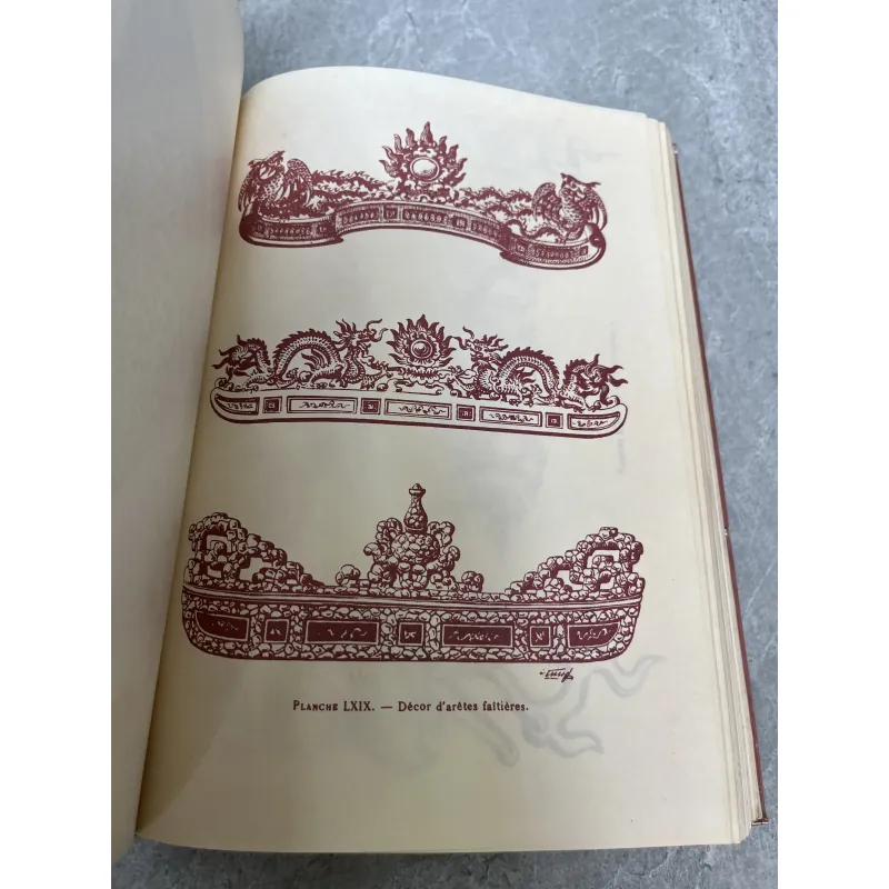 L’ART À HUẾ - LEOPOLD MICHEL CADIERE 929184