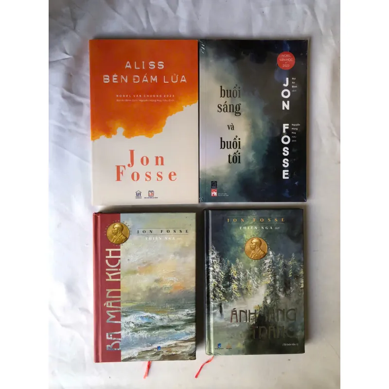 Sách Jon Fosse: Ánh sáng trắng, Ba màn kịch, Buổi sáng và buổi tối, Aliss bên đám lửa 971223