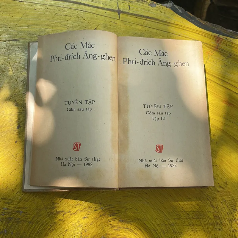 MÁC - ĂNG-GHEN TUYỂN TẬP- (5 cuốn)- nhà xuất bản sự thật 1983 713228